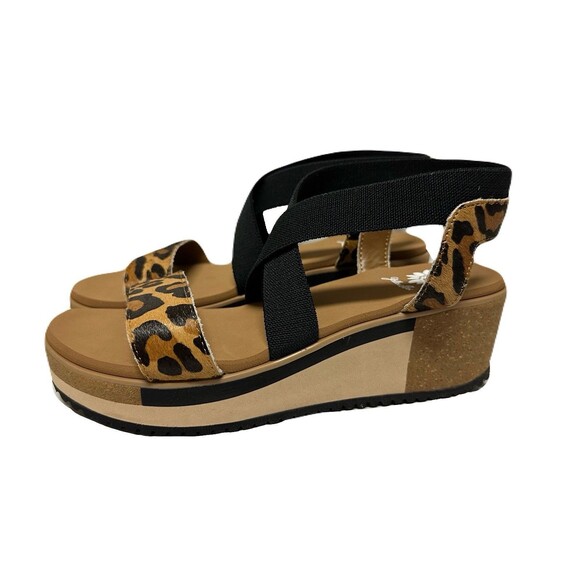 NEW Yellowbox Womens Size 7.5 Janalee Cow Hair Leopard Wedge Sandals Black Tan - Picture 4 of 9